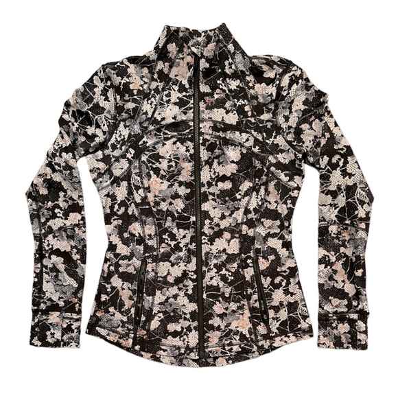 Lululemon Define Jacket Spring Bloom Multi Black size 8 - Picture 2 of 8